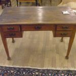 367 4151 WRITING DESK